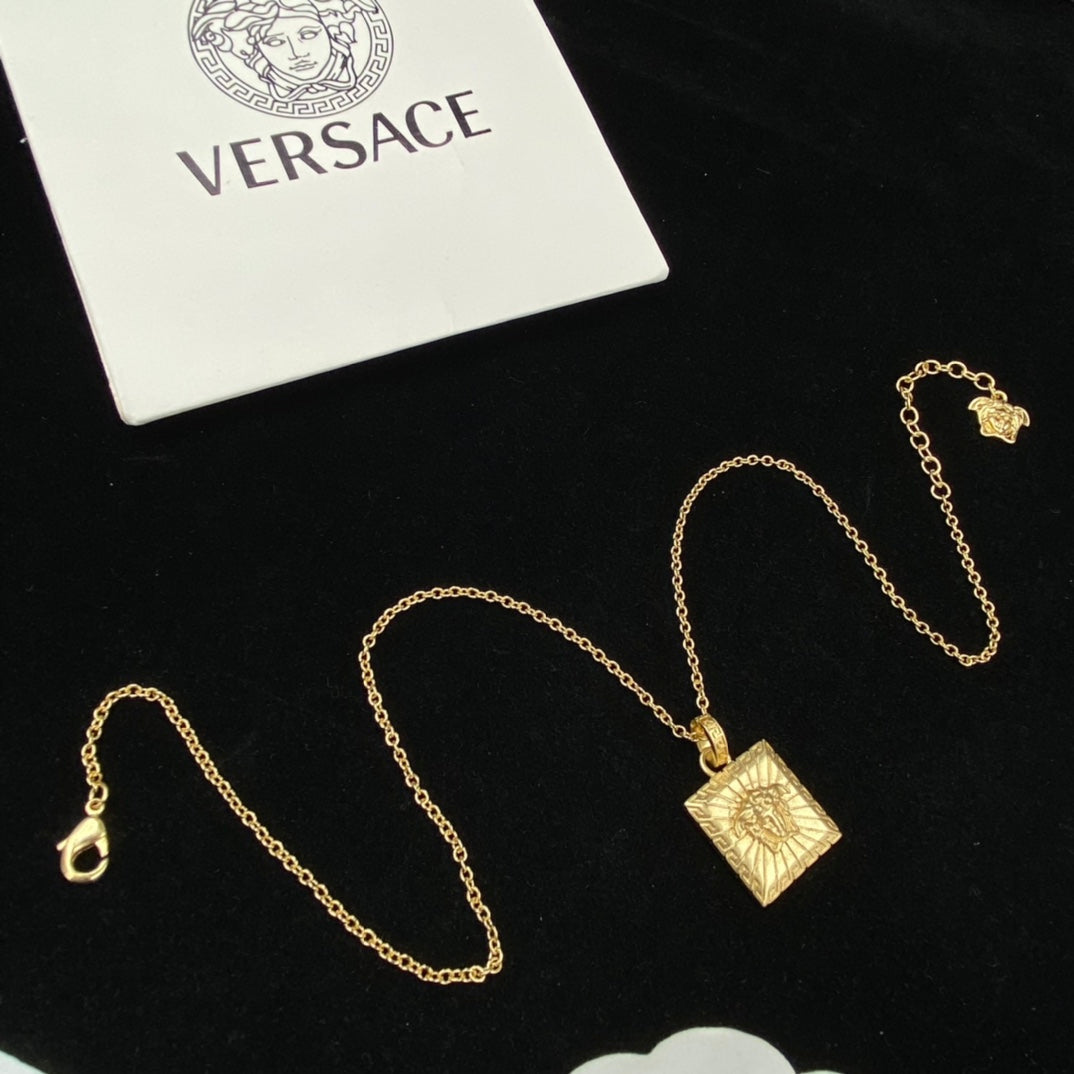 Vintage character necklace