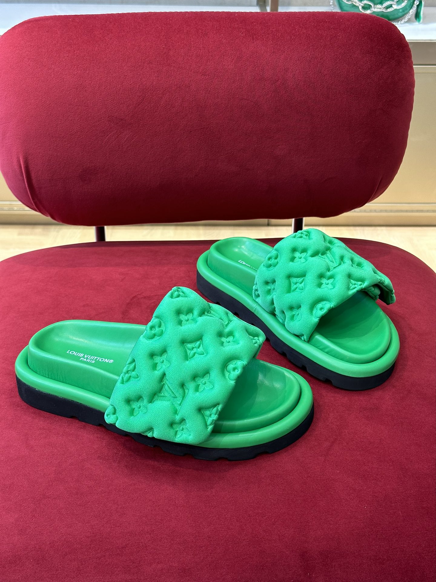 Women_Slippers/Sandals shoes eur 35-41