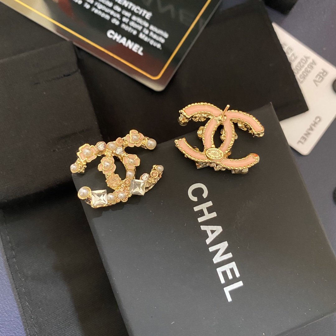 Water chestnut pearl and rhinestone earrings