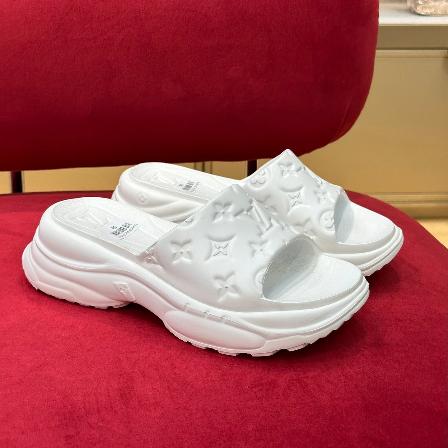 Women_Slippers/Sandals shoes eur 35-41