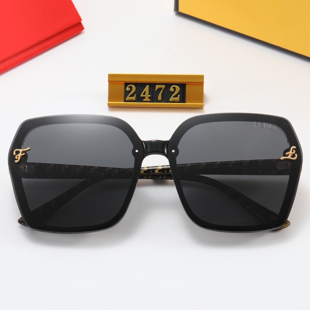 4 Color Women's Sunglasses—2472