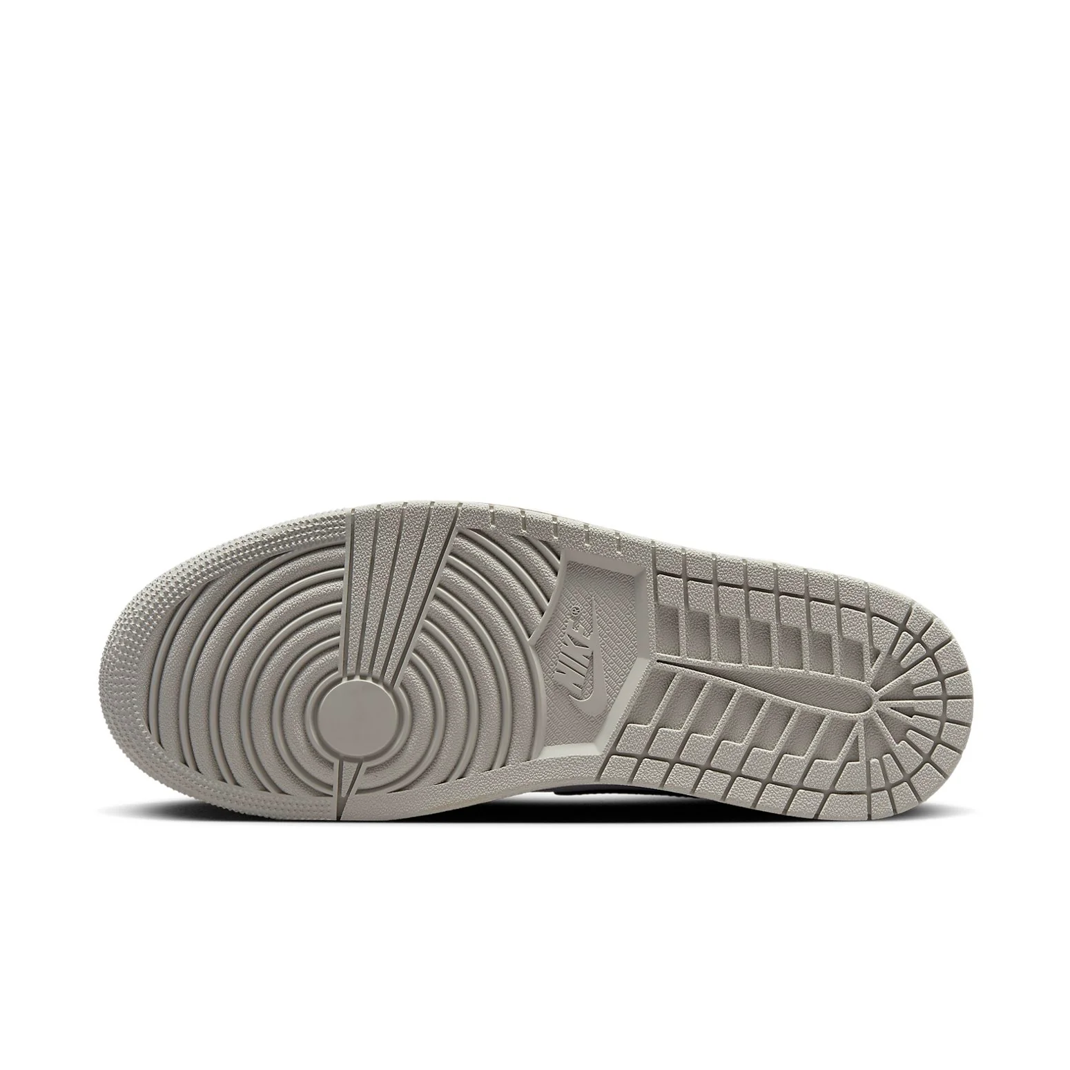 Air Jordan 1 Retro High OG 'White Cement' DZ5485-052