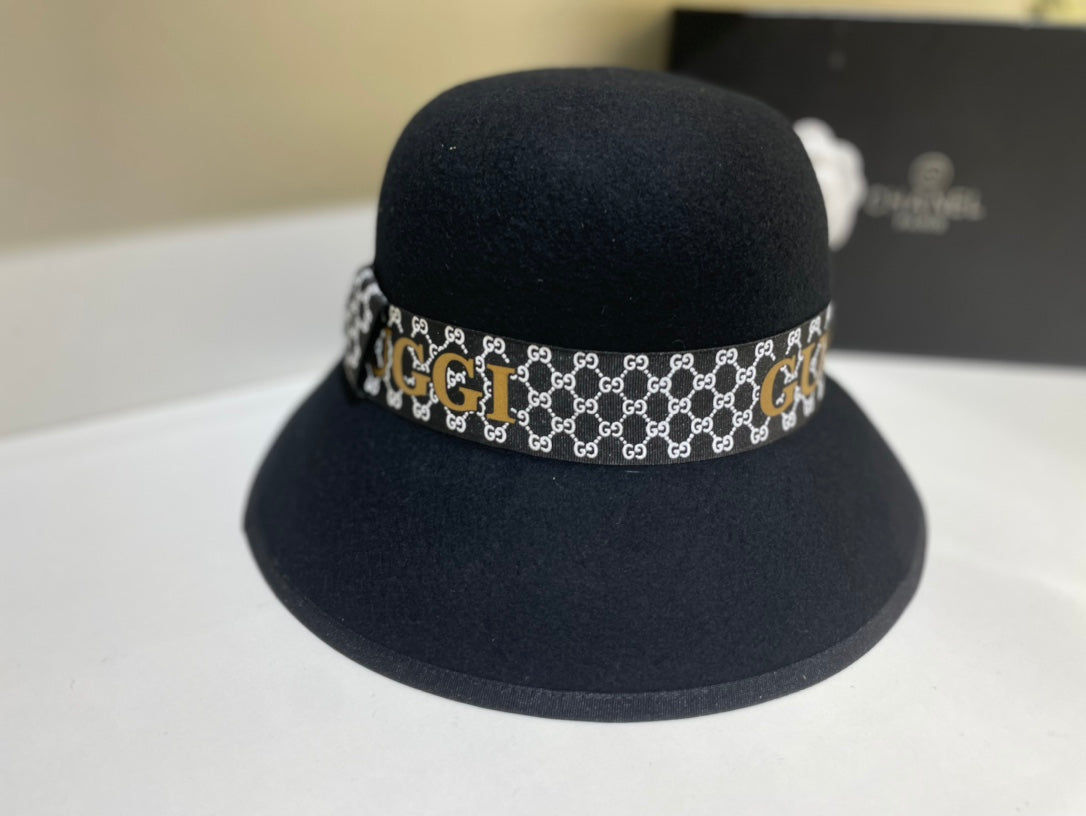 October new trend - wool cap