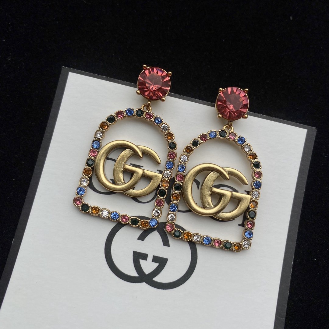 French Style Arch Diamond Necklace