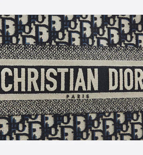 MEDIUM DIOR BOOK TOTE Blue Dior Oblique Embroidery (36 x 27.5 x 16.5 cm)