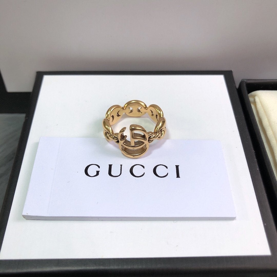 Fashion Double G Garland Ring