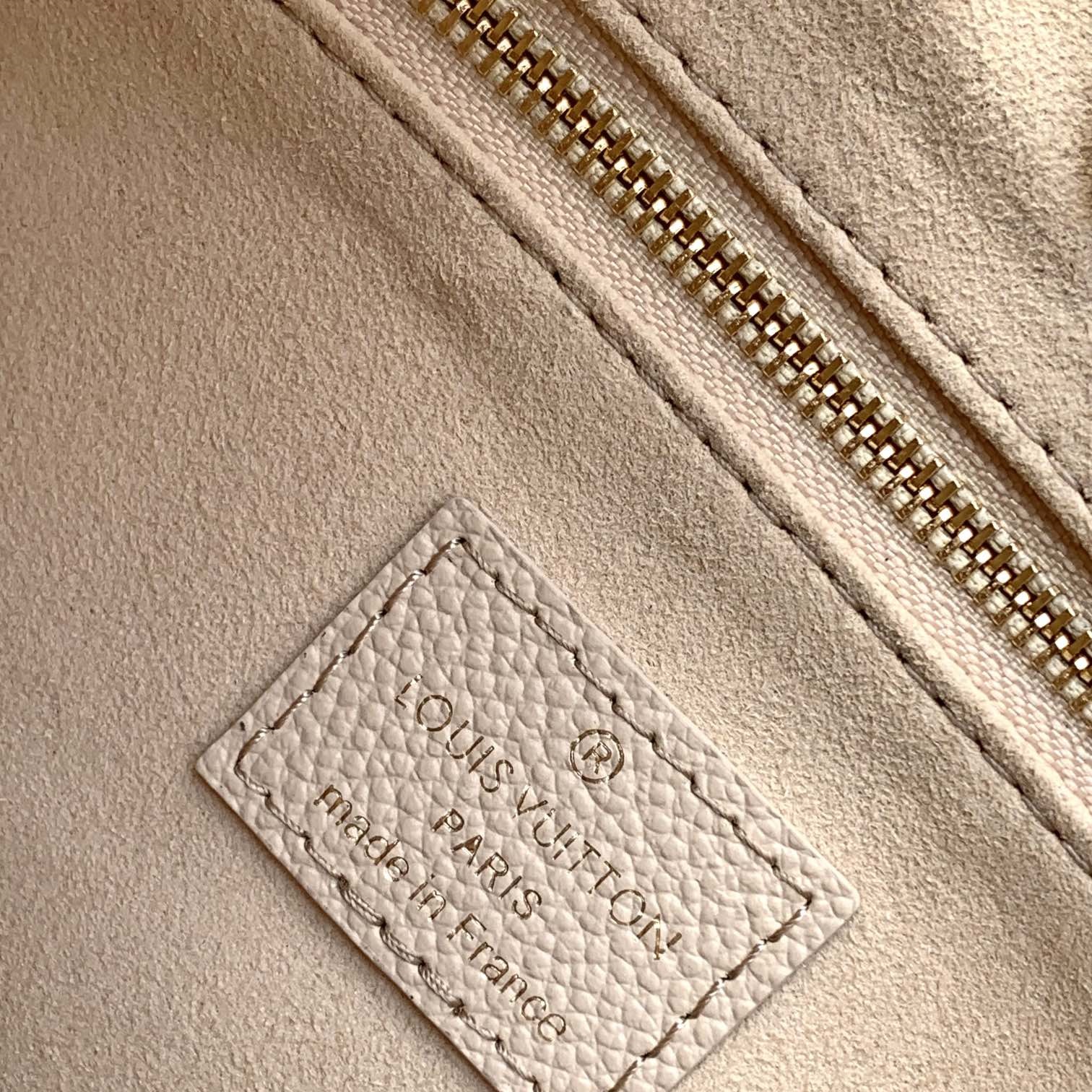 Louis Vuitton OnTheGo PM M46629 Monogram Pattern