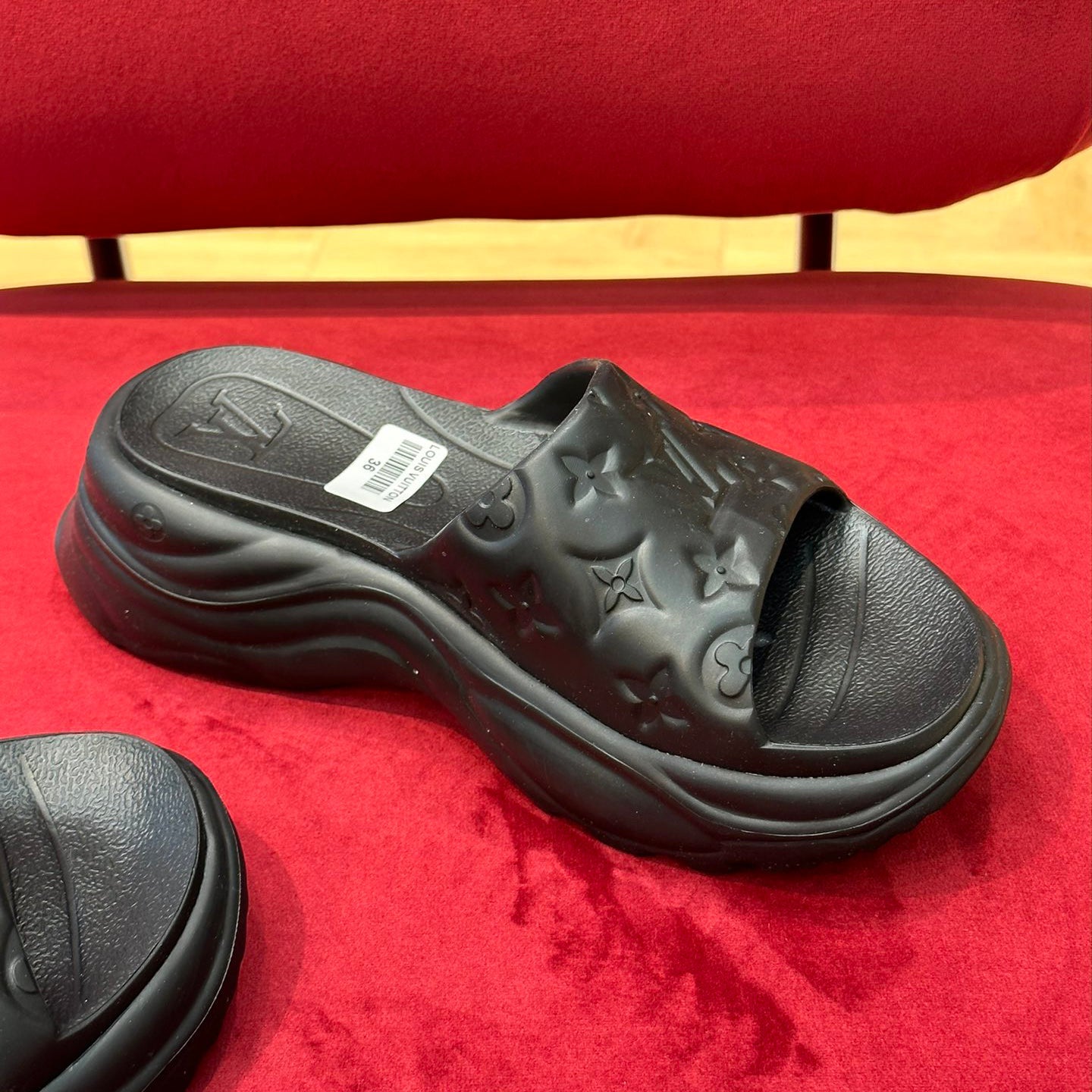 Women_Slippers/Sandals shoes eur 35-41