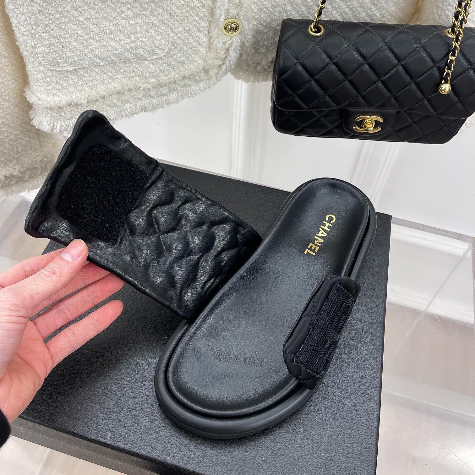 Women_Slippers/Sandals shoes eur 35-43