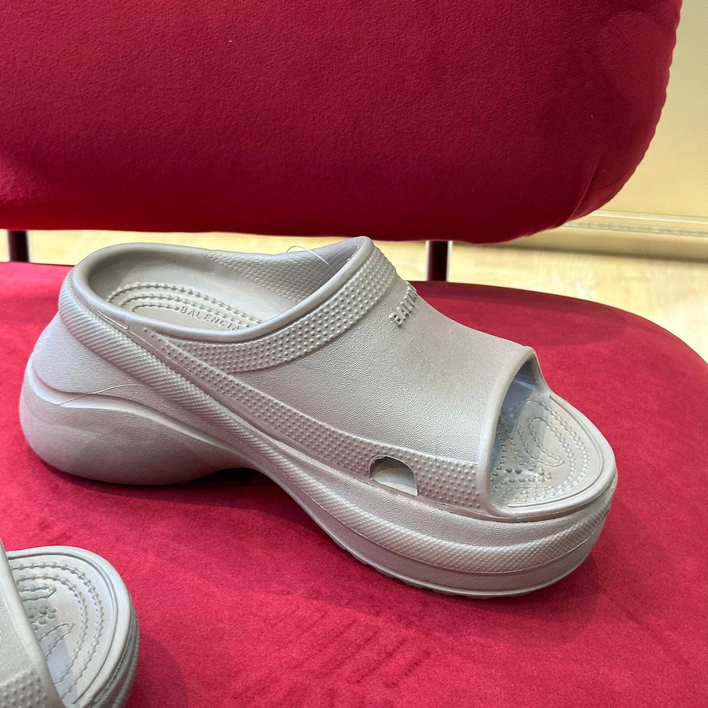 Women_Slippers/Sandals shoes eur 35-41 7CM