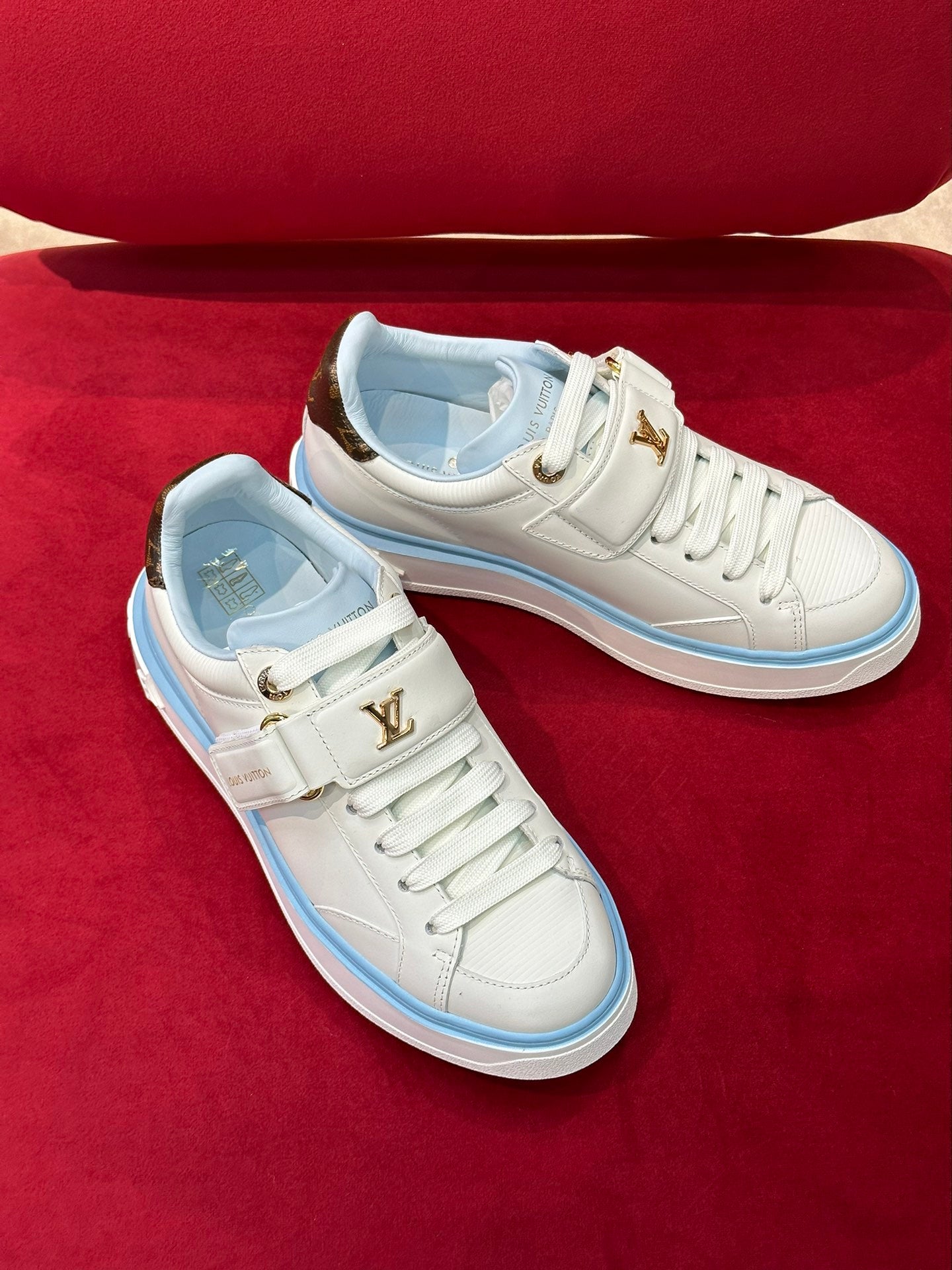 2 colors thick bottom sneakers