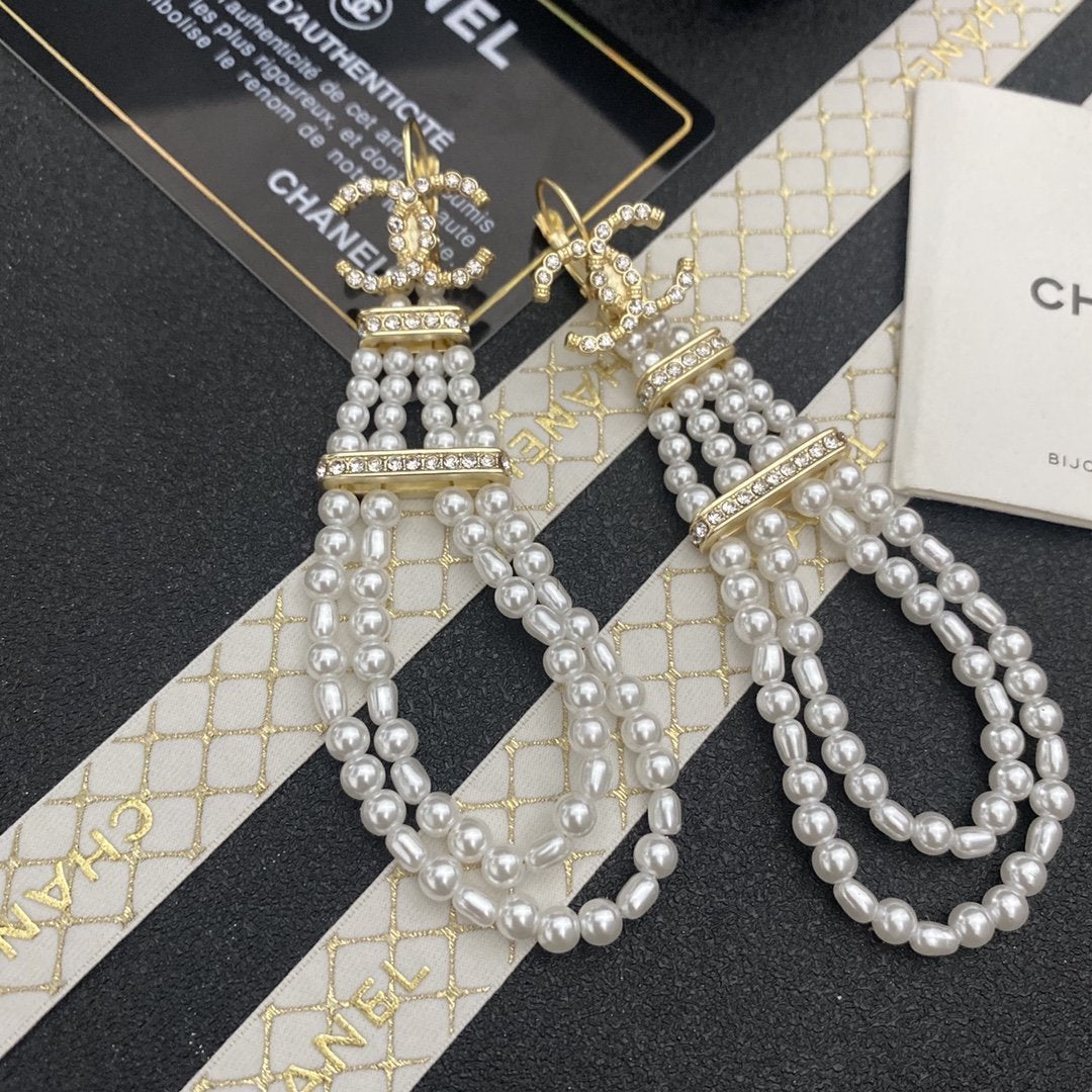 Fashion double-layer pearl earrings