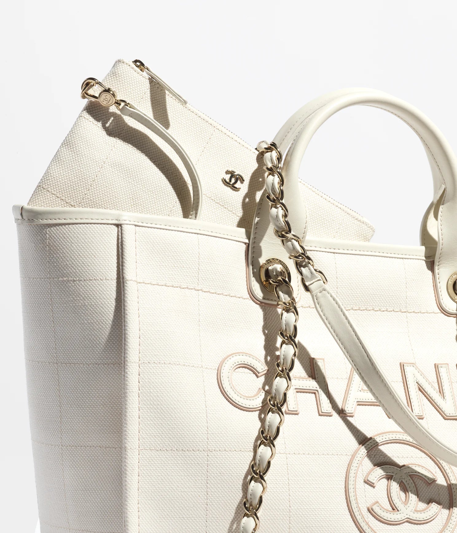 LARGE SHOPPING BAG chanel