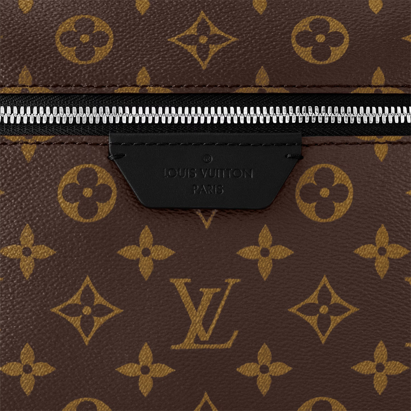 Louis Vuitton Monogram M46684 Discovery Backpack PM