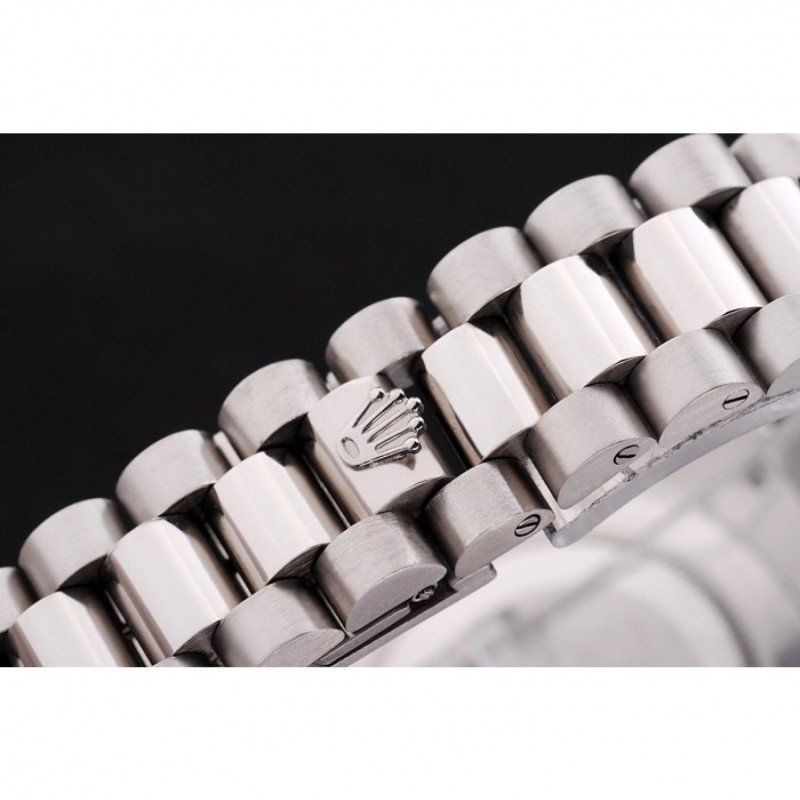 Replica Rolex Day-Date 42mm White Dial RL197