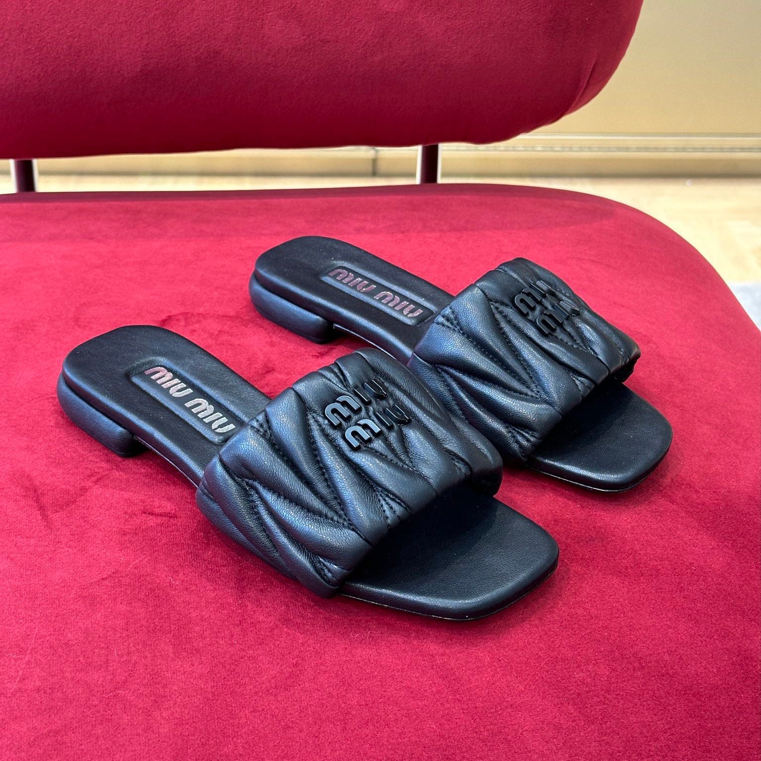 Women_Slippers/Sandals shoes eur 35-41