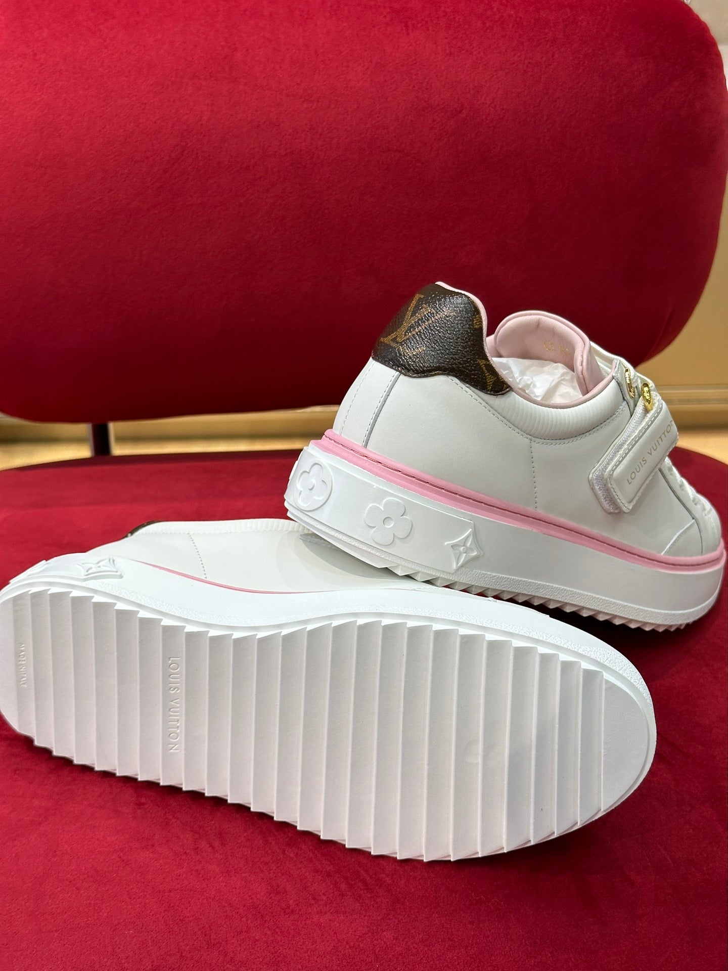 2 colors thick bottom sneakers