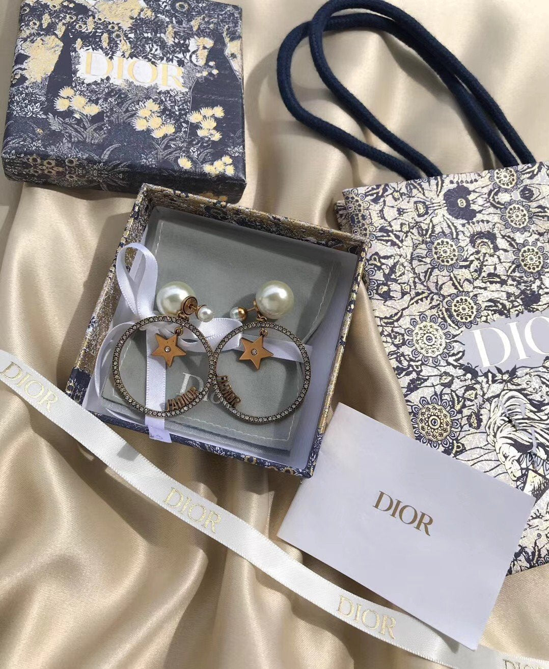 Vintage Pearl Big Circle Star Pendant Earrings