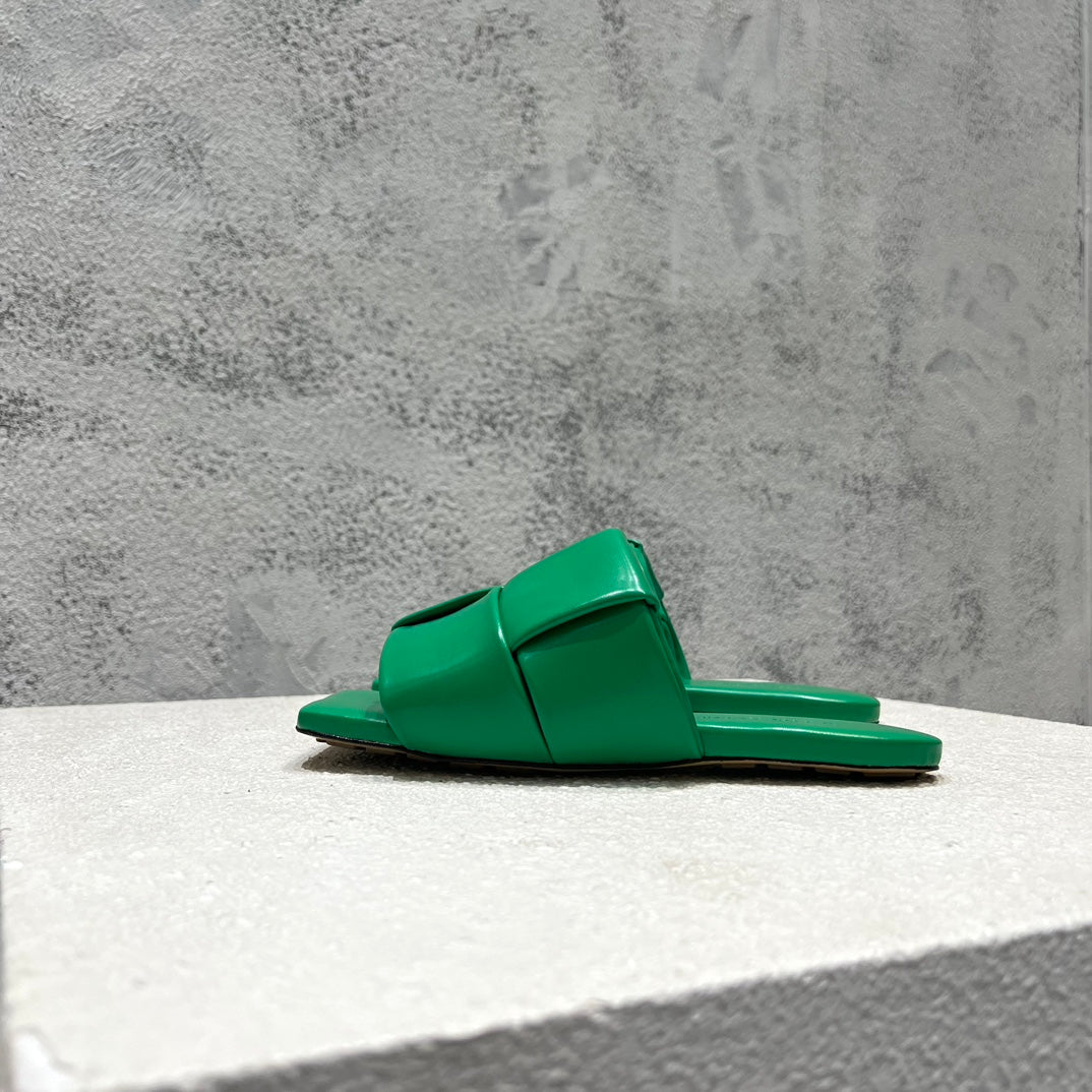 Women_Slippers/Sandals shoes eur 35-41