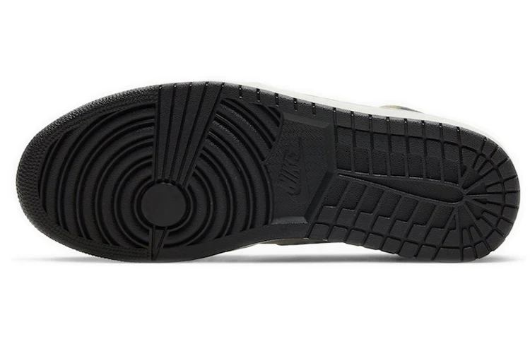 Air Jordan 1 Mid 'Camo' CW5490-001