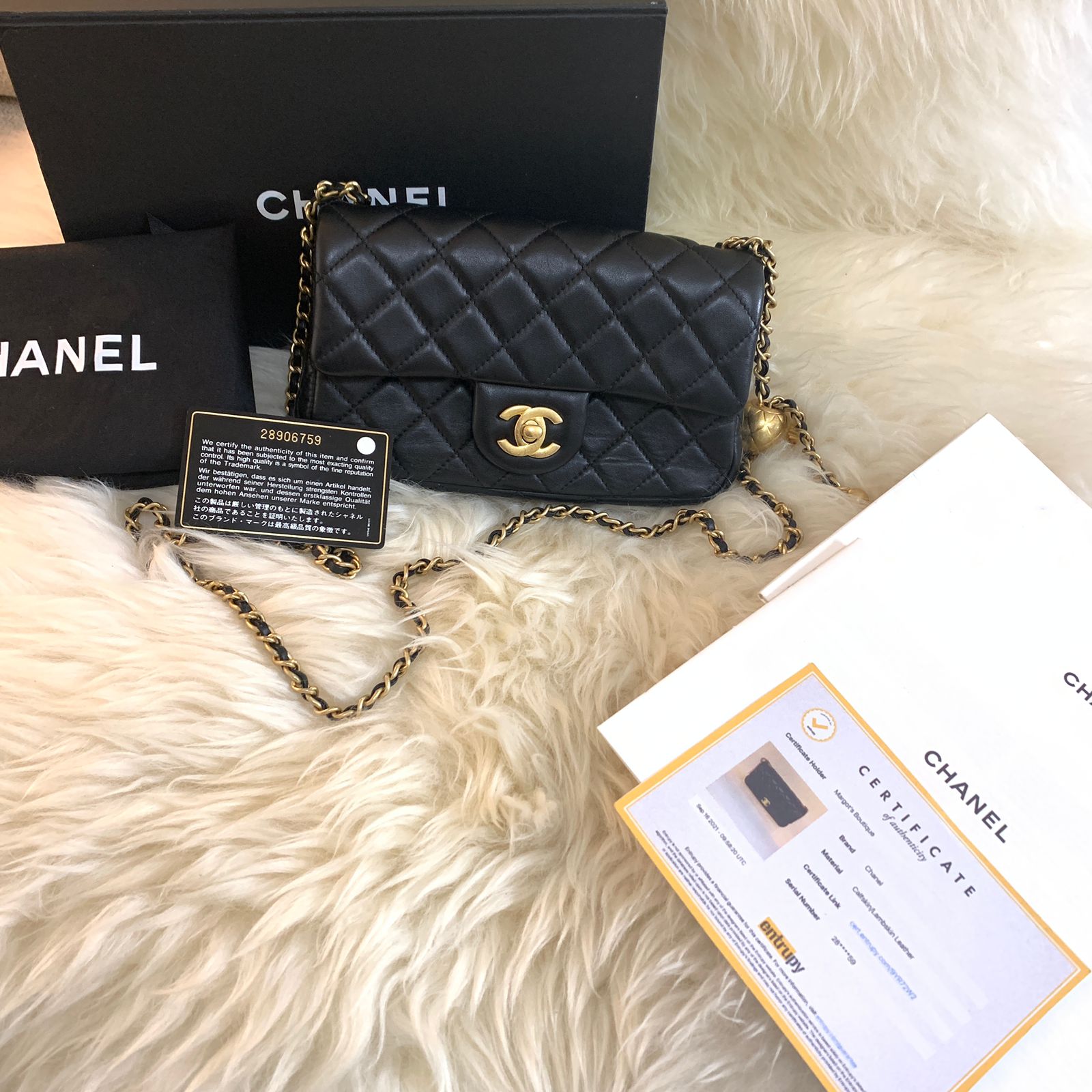 【Weekly Specials】Chanel Pearl Crush Flap Bag Quilted Lambskin Mini