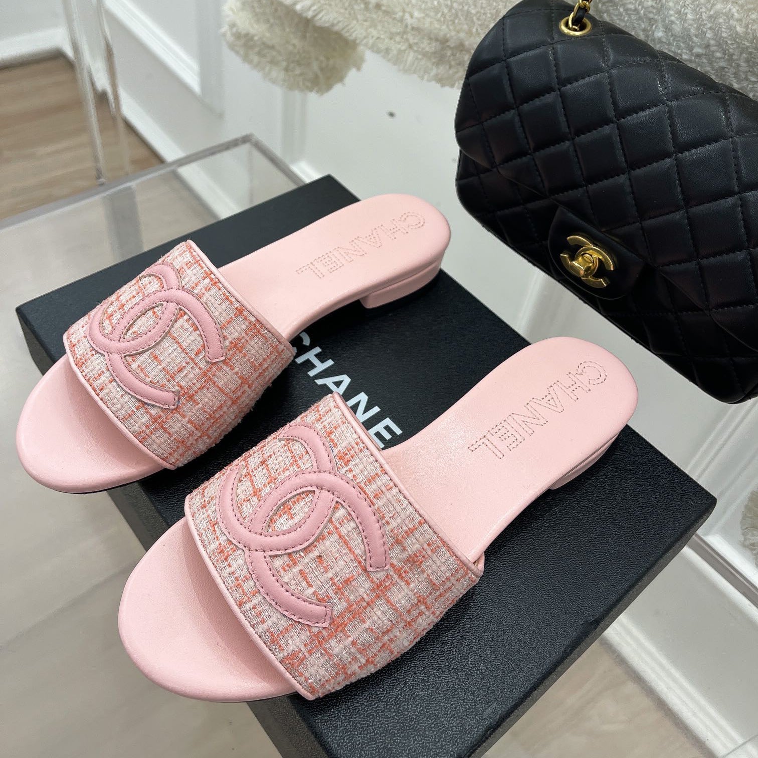 Women_Slippers/Sandals shoes eur 35-41