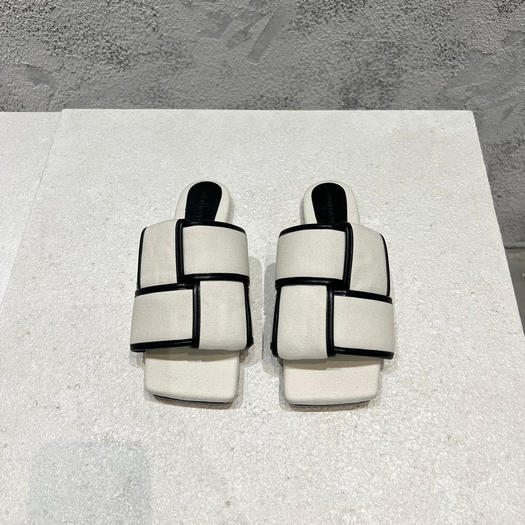 Women_Slippers/Sandals shoes eur 35-41