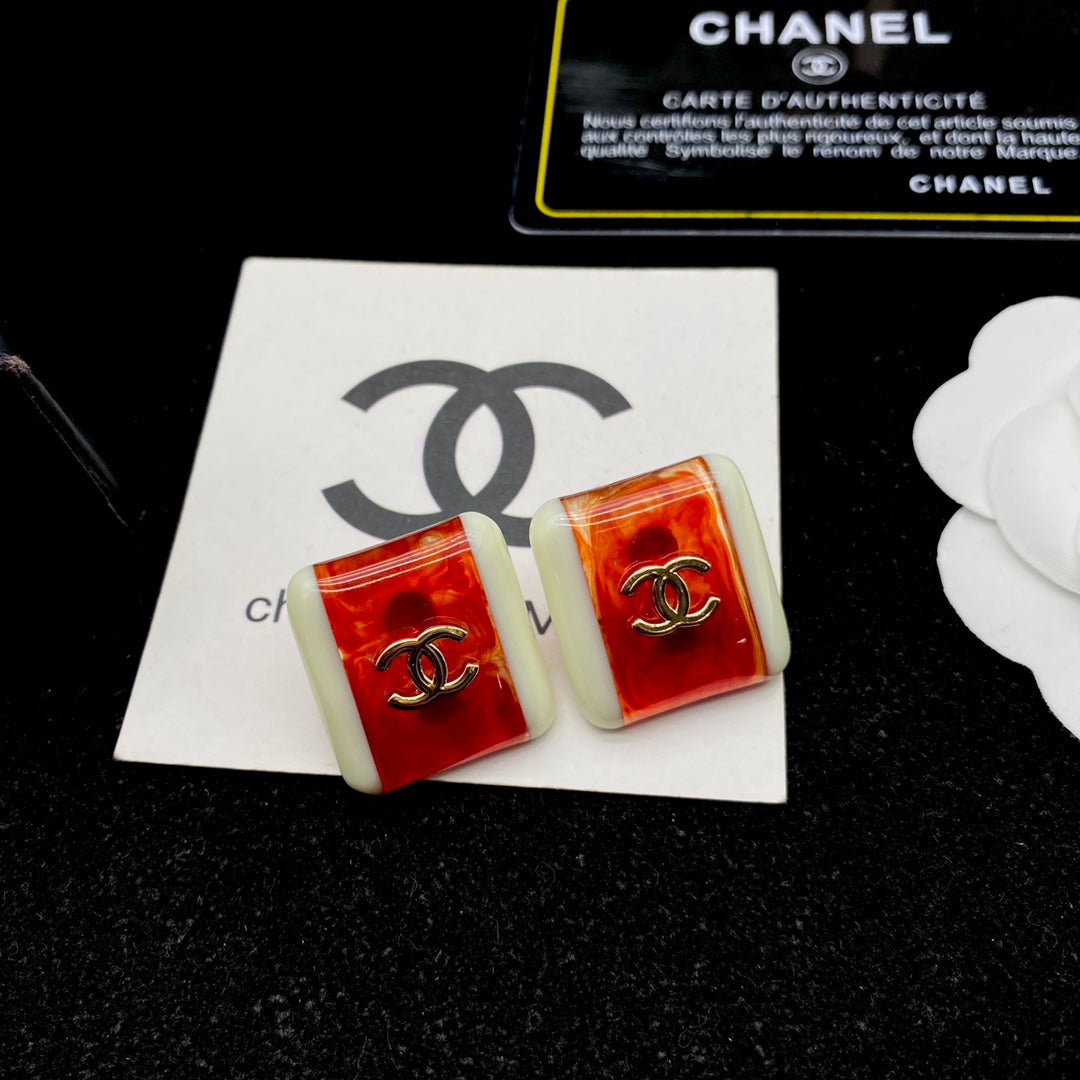 October New Trend-Red and White Gemstone Earrings