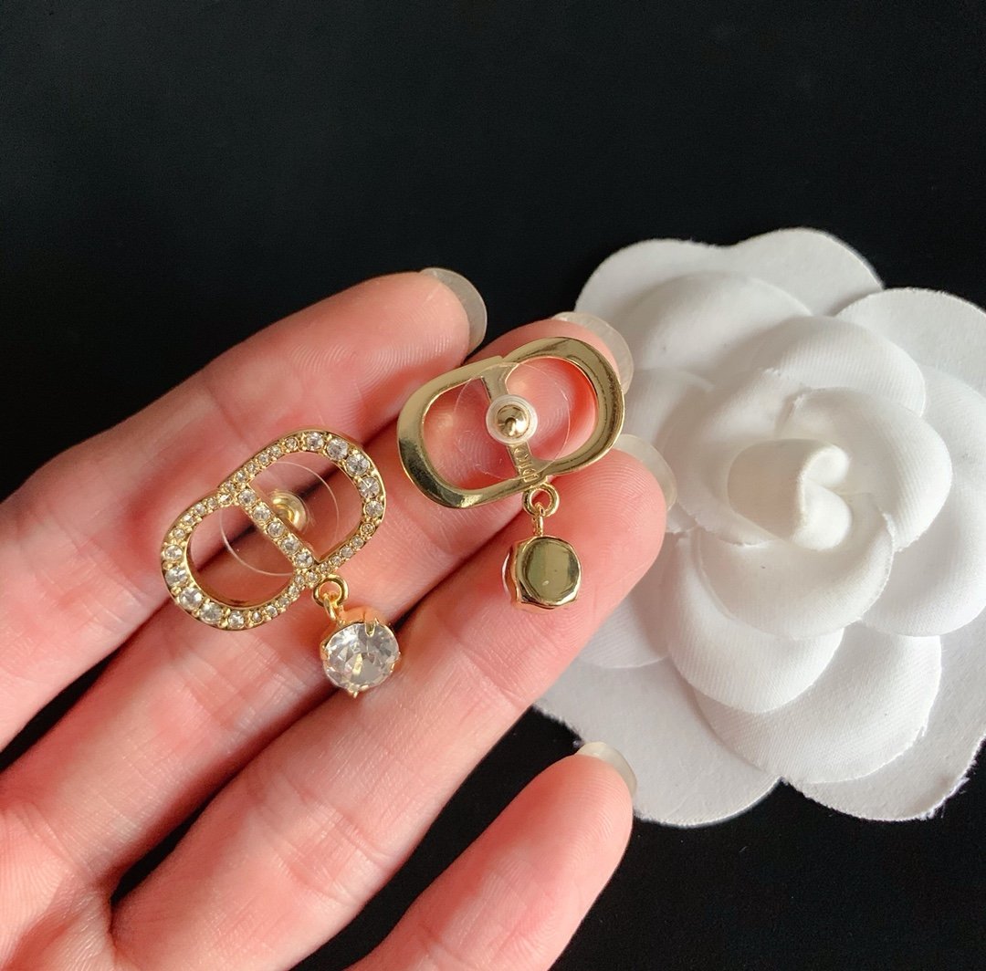 Fashion CD rhinestone earrings