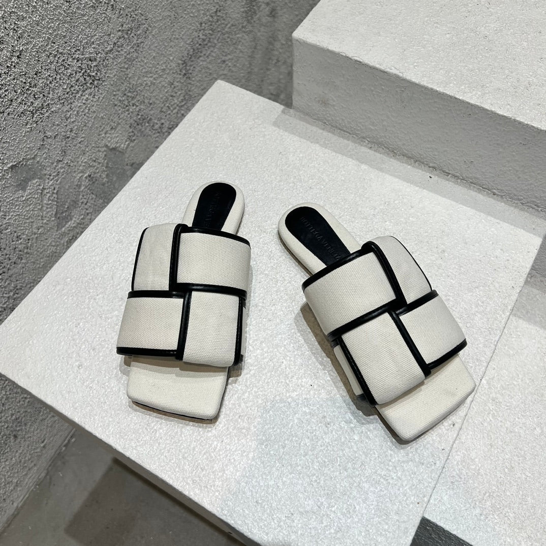 Women_Slippers/Sandals shoes eur 35-41