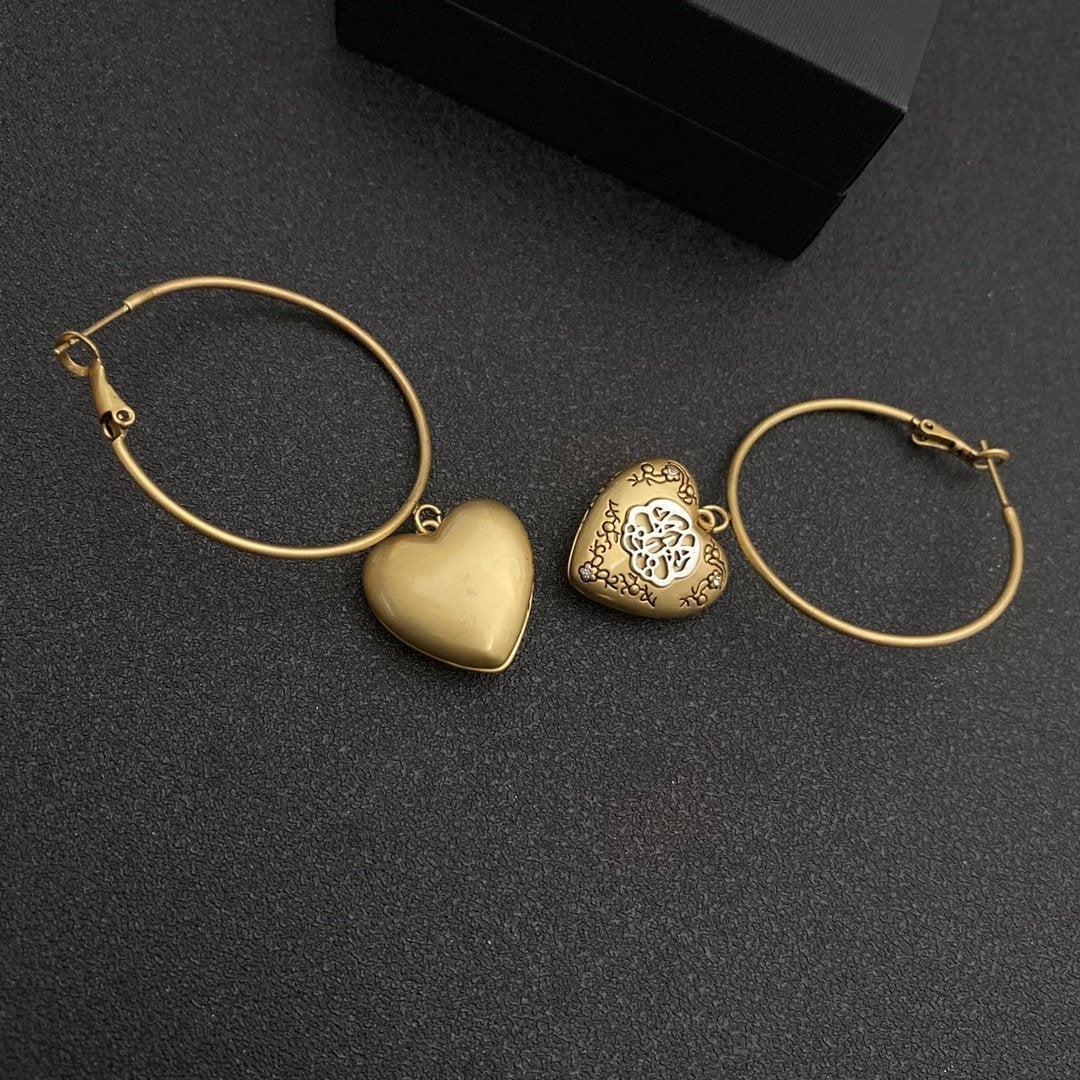 Vintage engraved exquisite pendant earrings