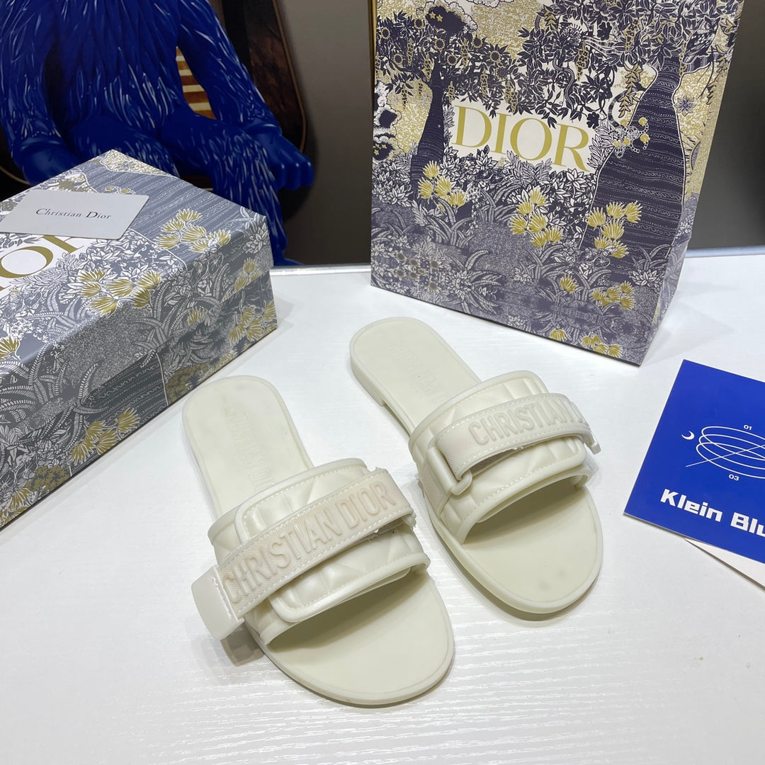 2023 Velcro Slippers