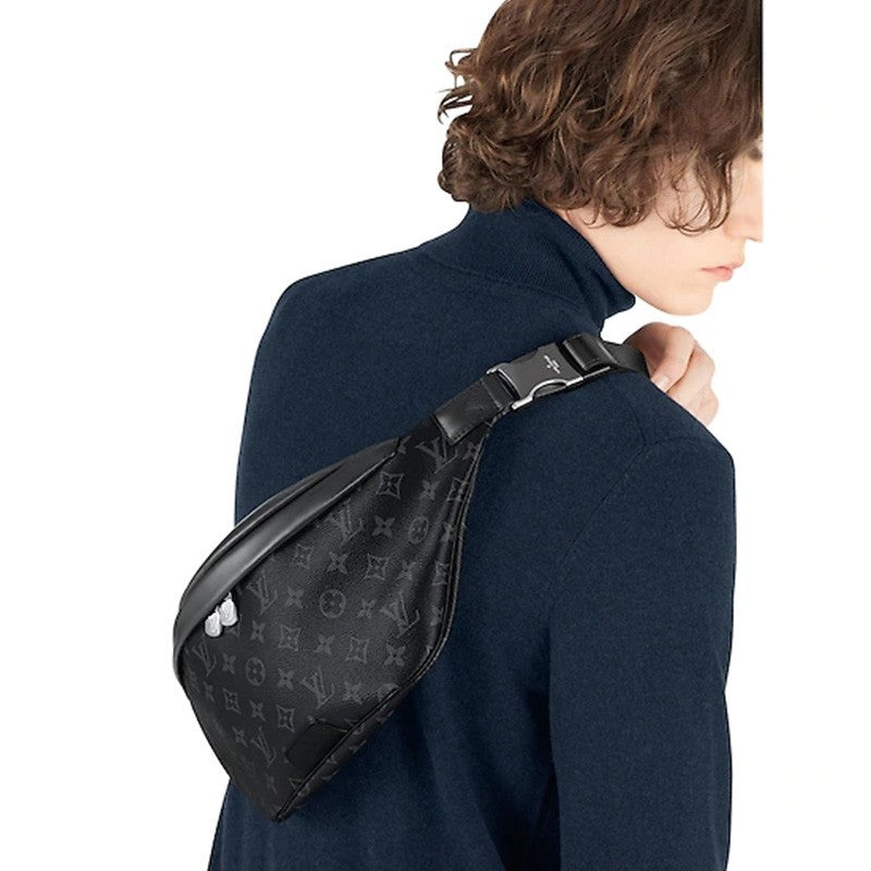 LV M44336 Discovery Bumbag