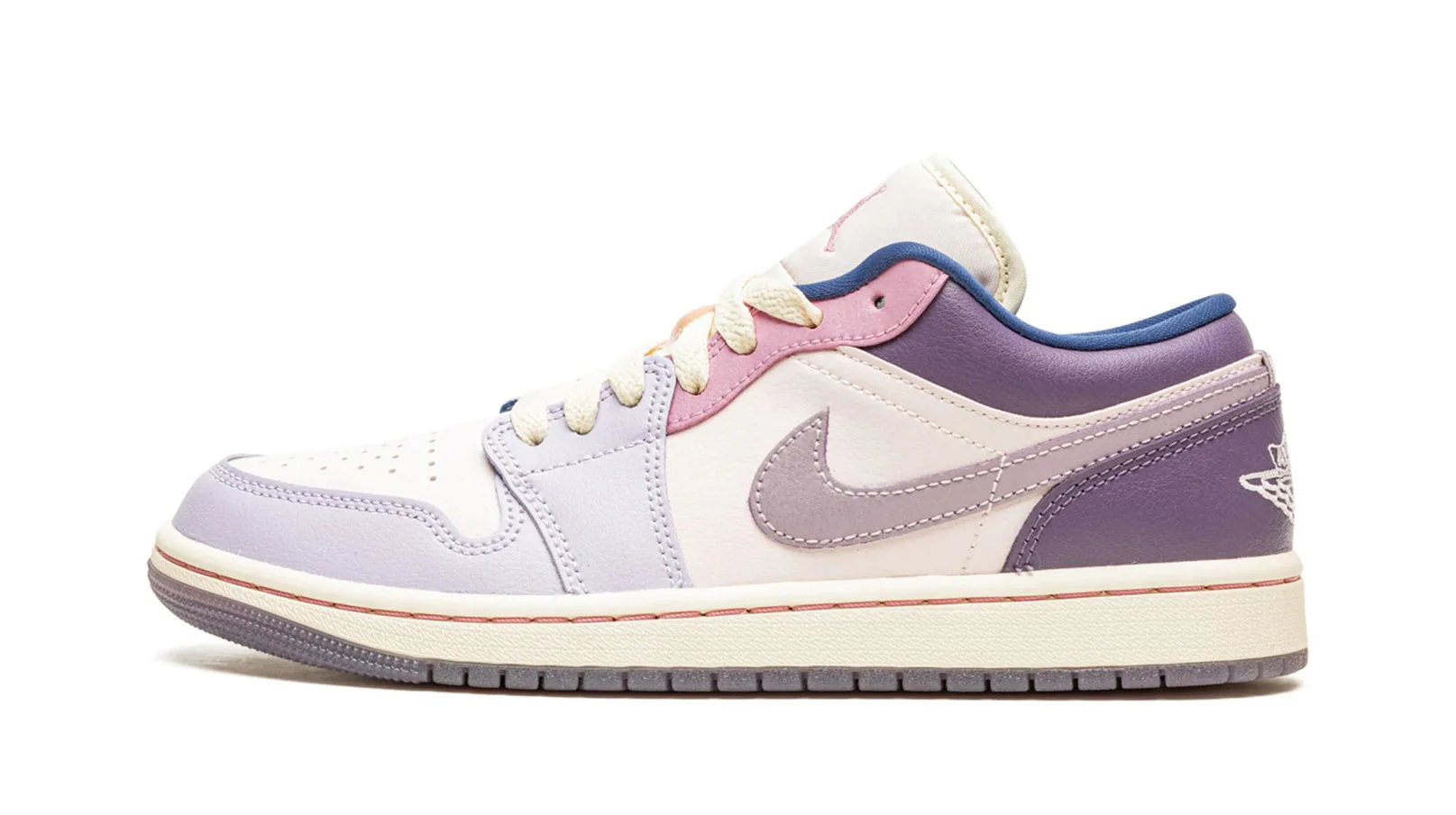 Air Jordan 1 Low WMNS 
