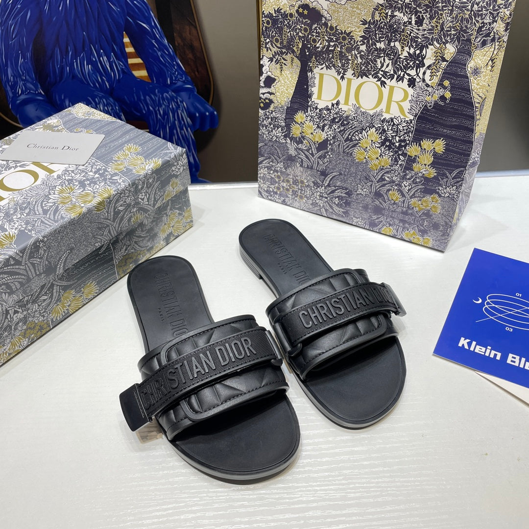 2023 Velcro Slippers