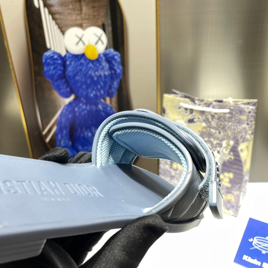 2023 Velcro Slippers