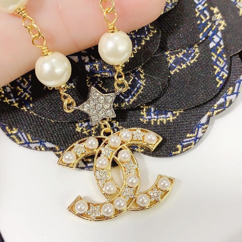 Fashion Star Pearl Necklace