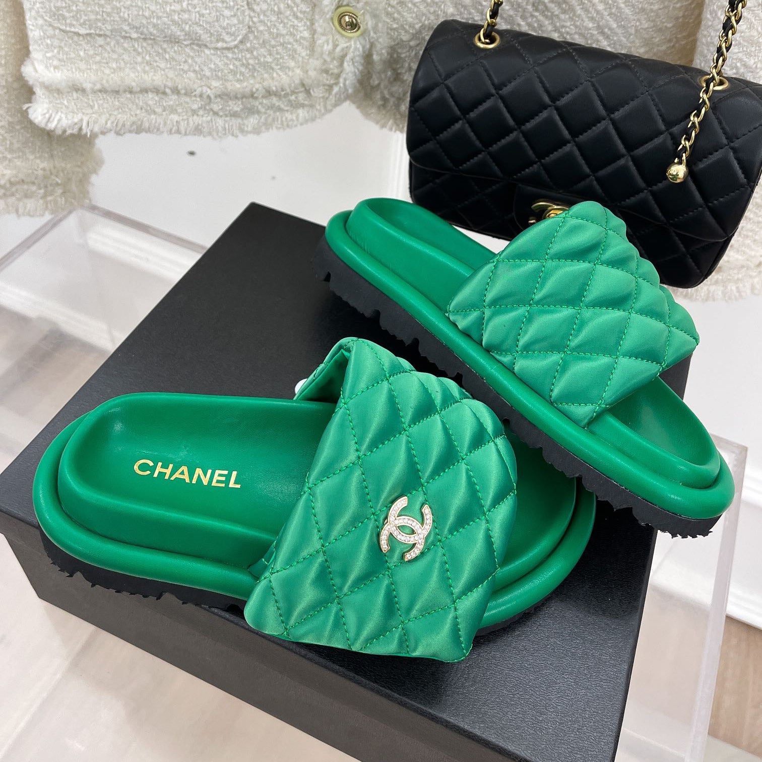 Women_Slippers/Sandals shoes eur 35-43