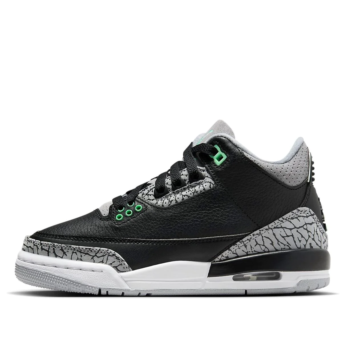 (GS) Air Jordan 3 Retro 'Green Glow' DM0967-031