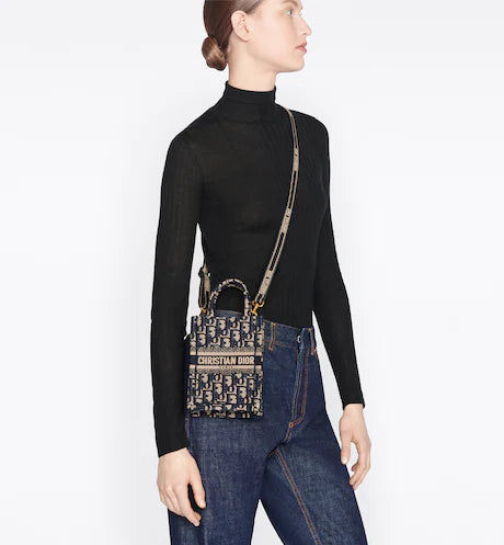 MINI DIOR BOOK TOTE PHONE BAG Blue Toile de Jouy Reverse Embroidery (13 x 18 x 5 cm)