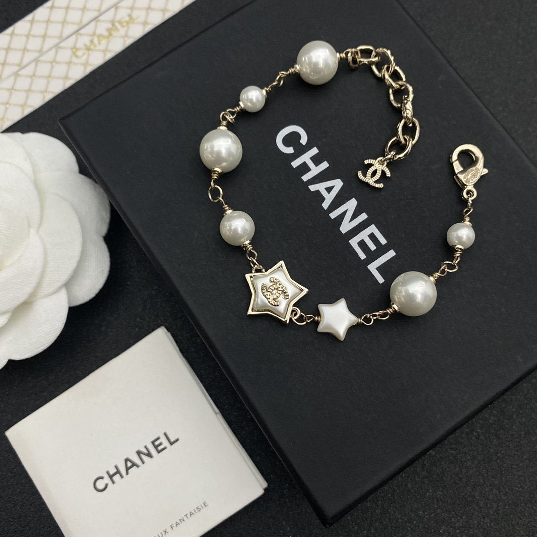 Exquisite star pearl bracelet