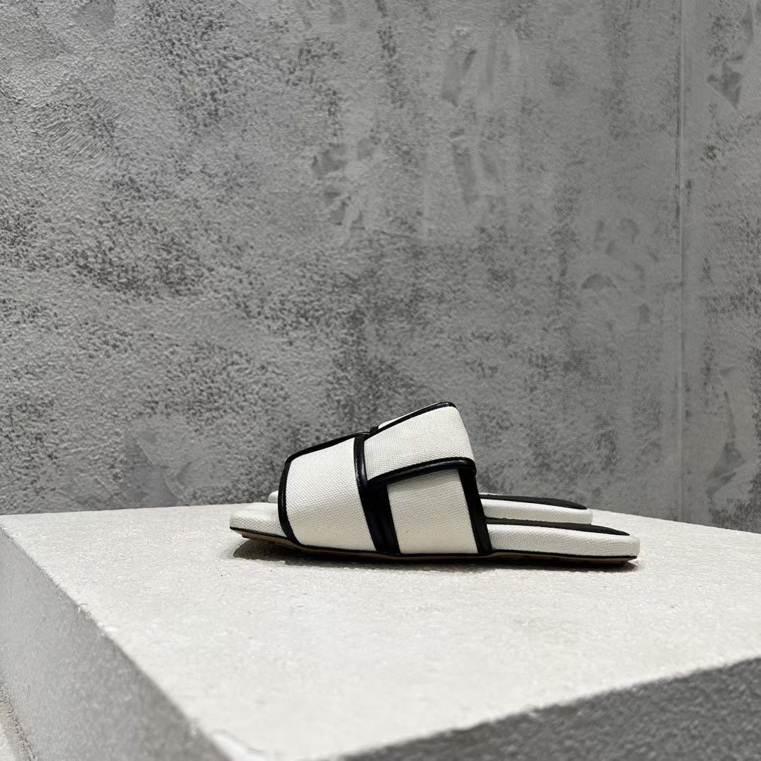 Women_Slippers/Sandals shoes eur 35-41