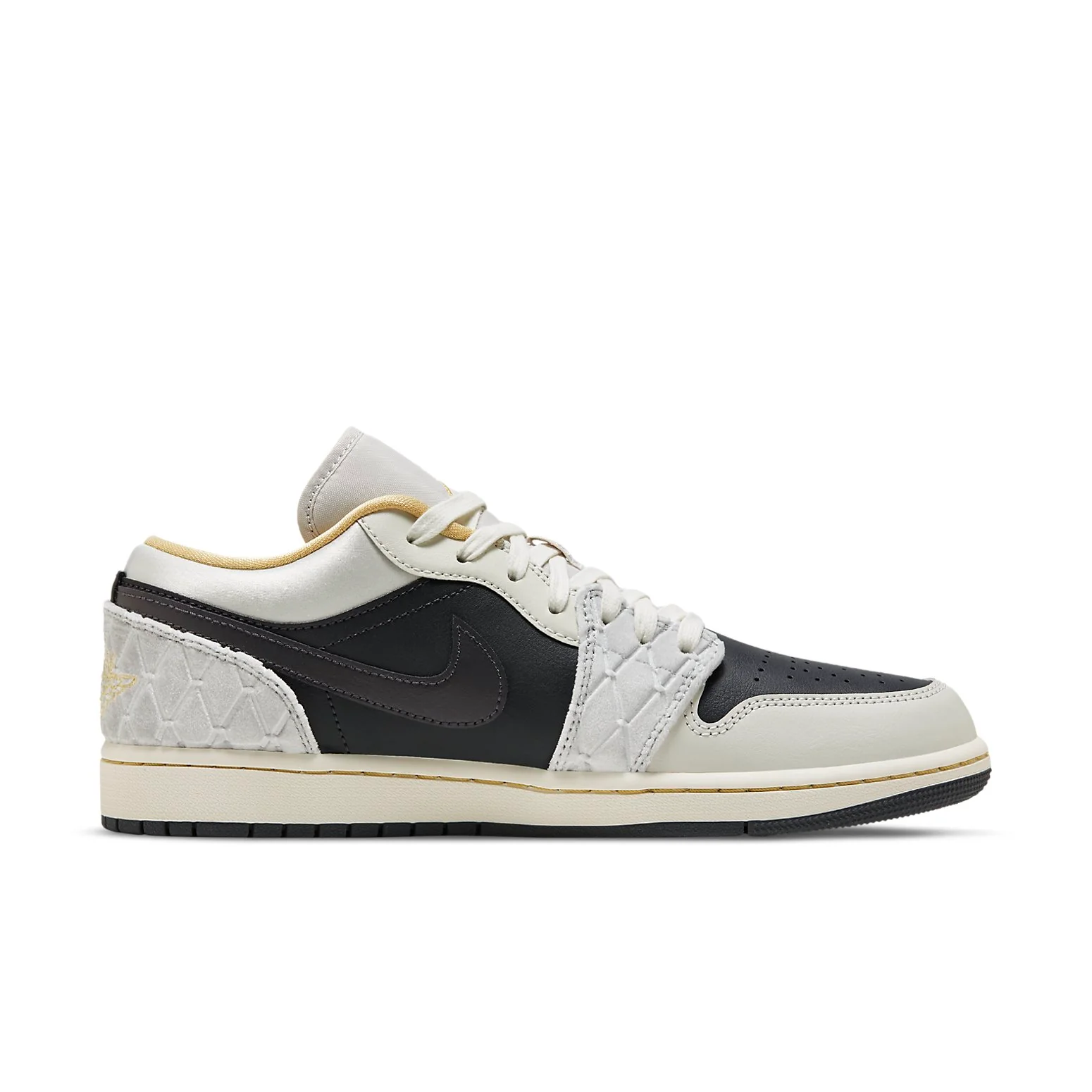 Air Jordan 1 Low SE 'Beaded Swoosh' DV1762-001