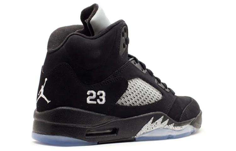 Air Jordan 5 Retro 'Metallic' 2011 136027-010