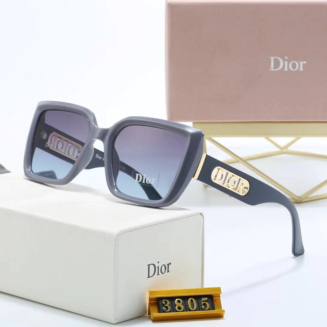 8 Color Women's Sunglasses—3805