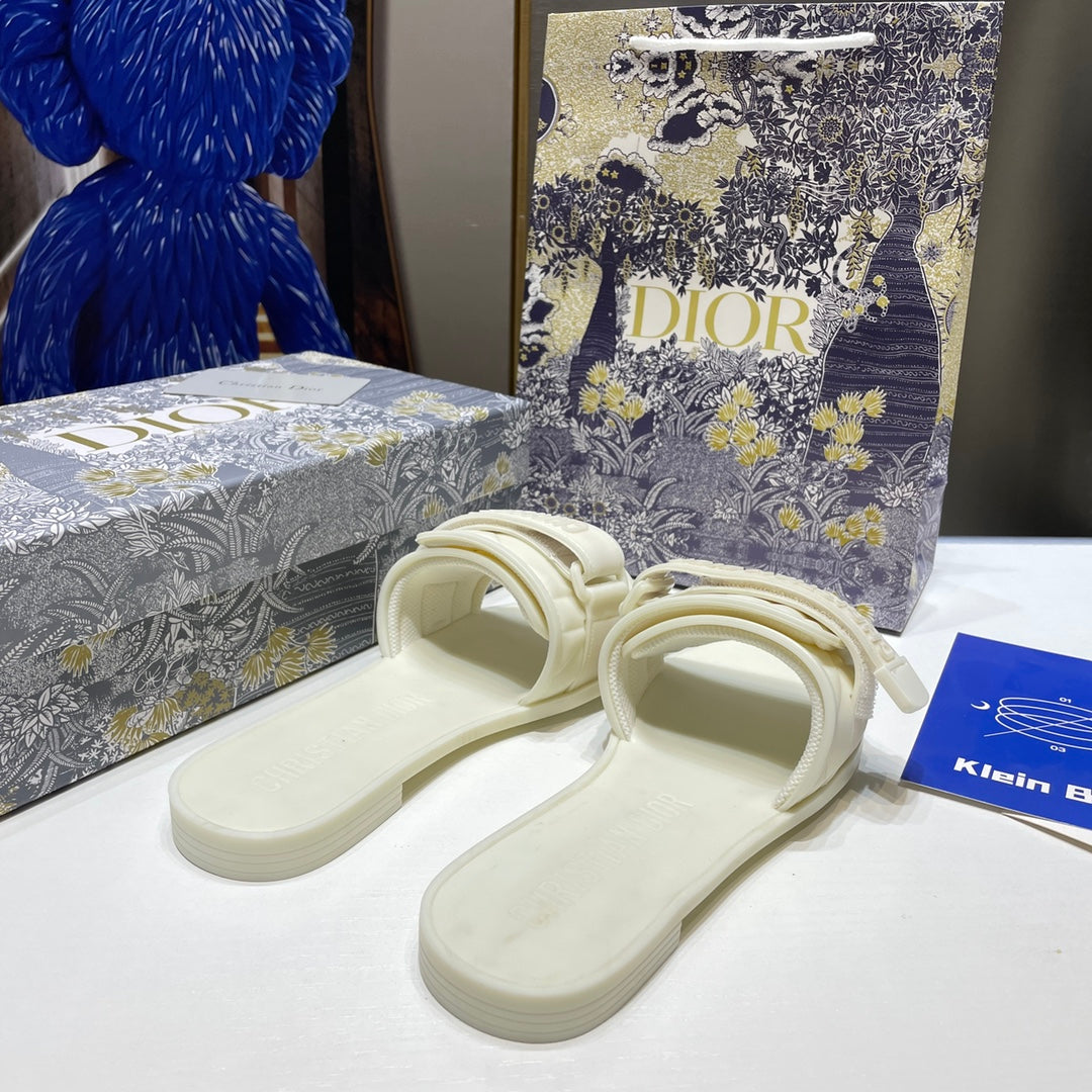 2023 Velcro Slippers