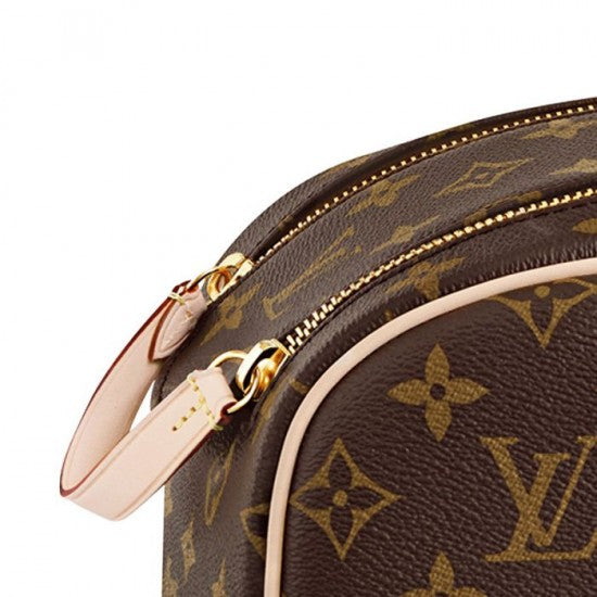 LV King Size Toiletry Bag M47528