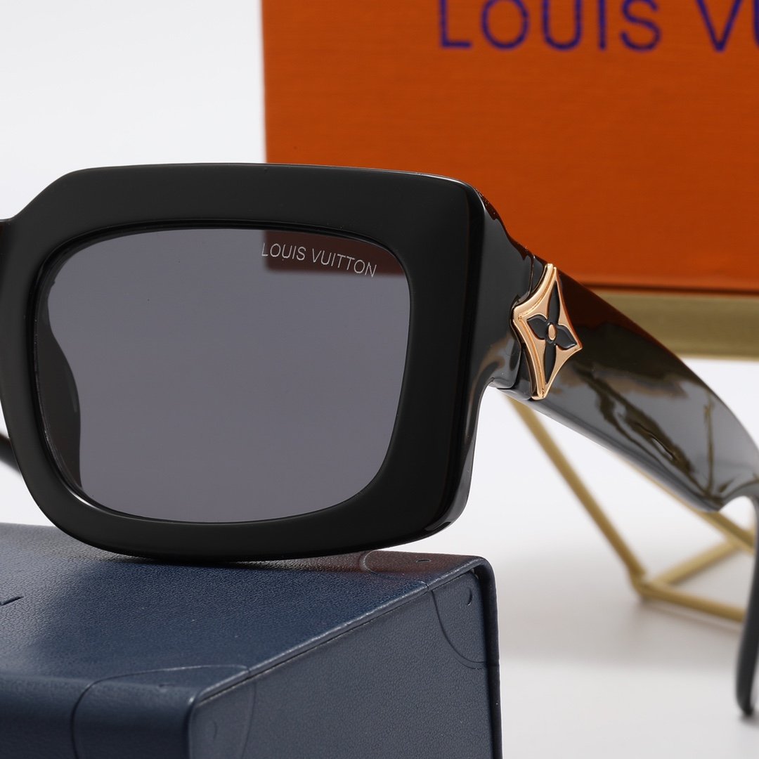 6 Color Women's Sunglasses—2405