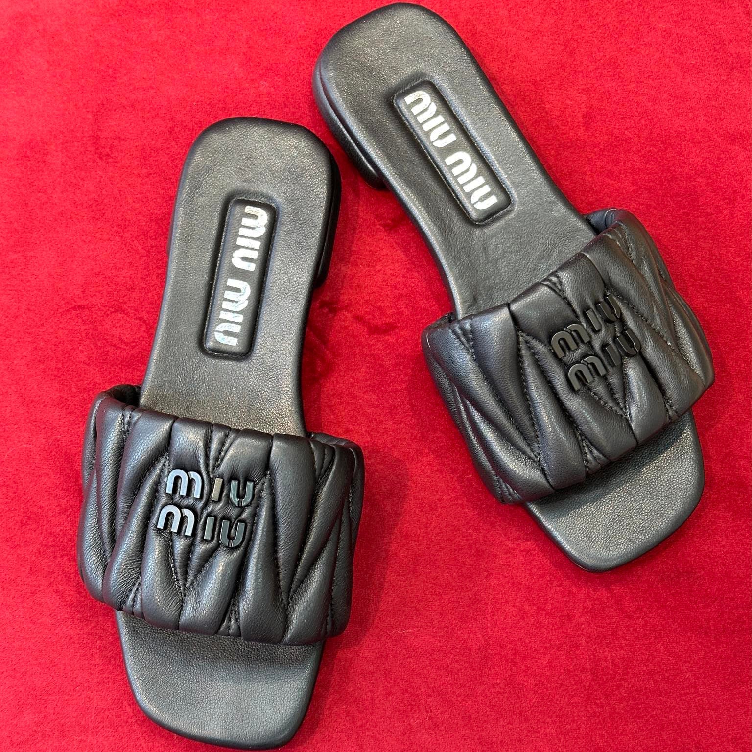 Women_Slippers/Sandals shoes eur 35-41