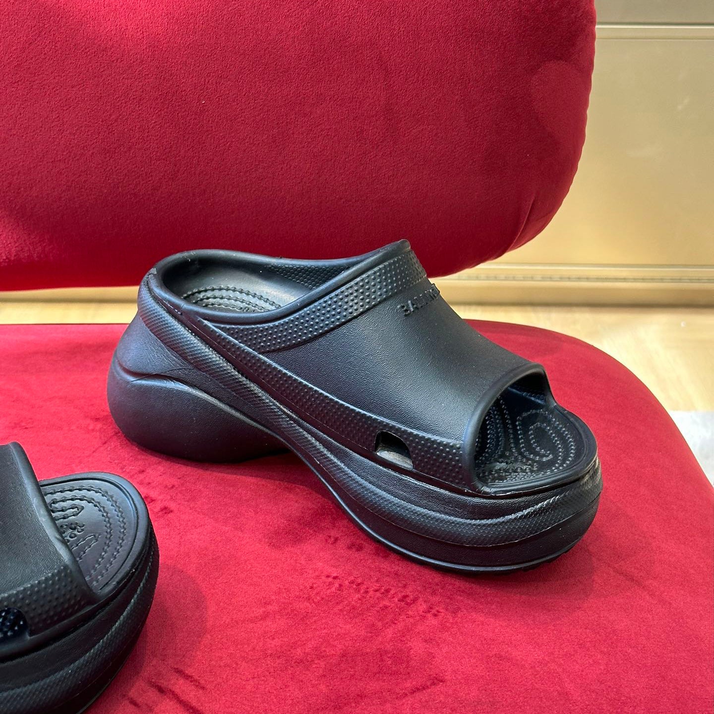 Women_Slippers/Sandals shoes eur 35-41 7CM